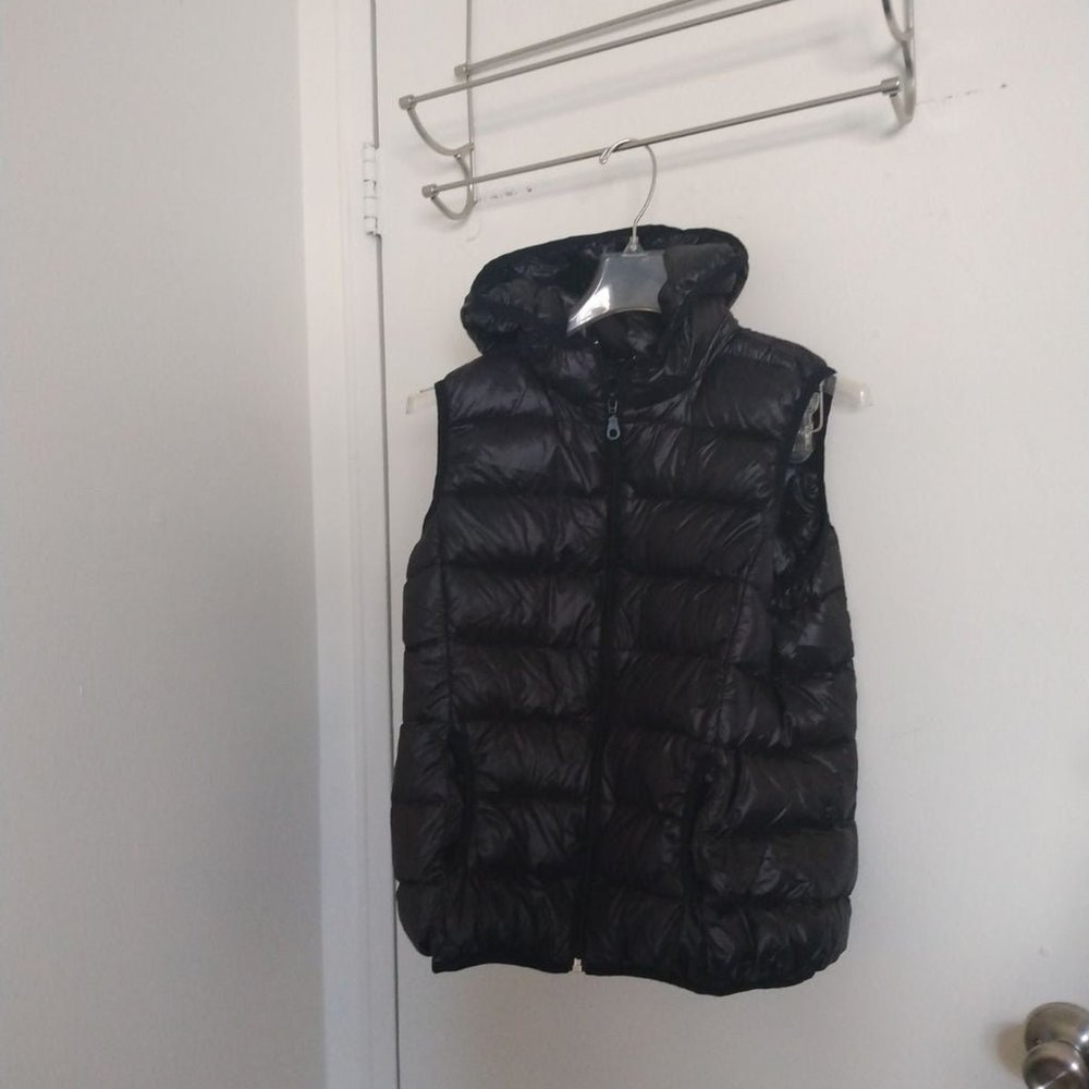 Aqua Black Puffer Vest with Hood